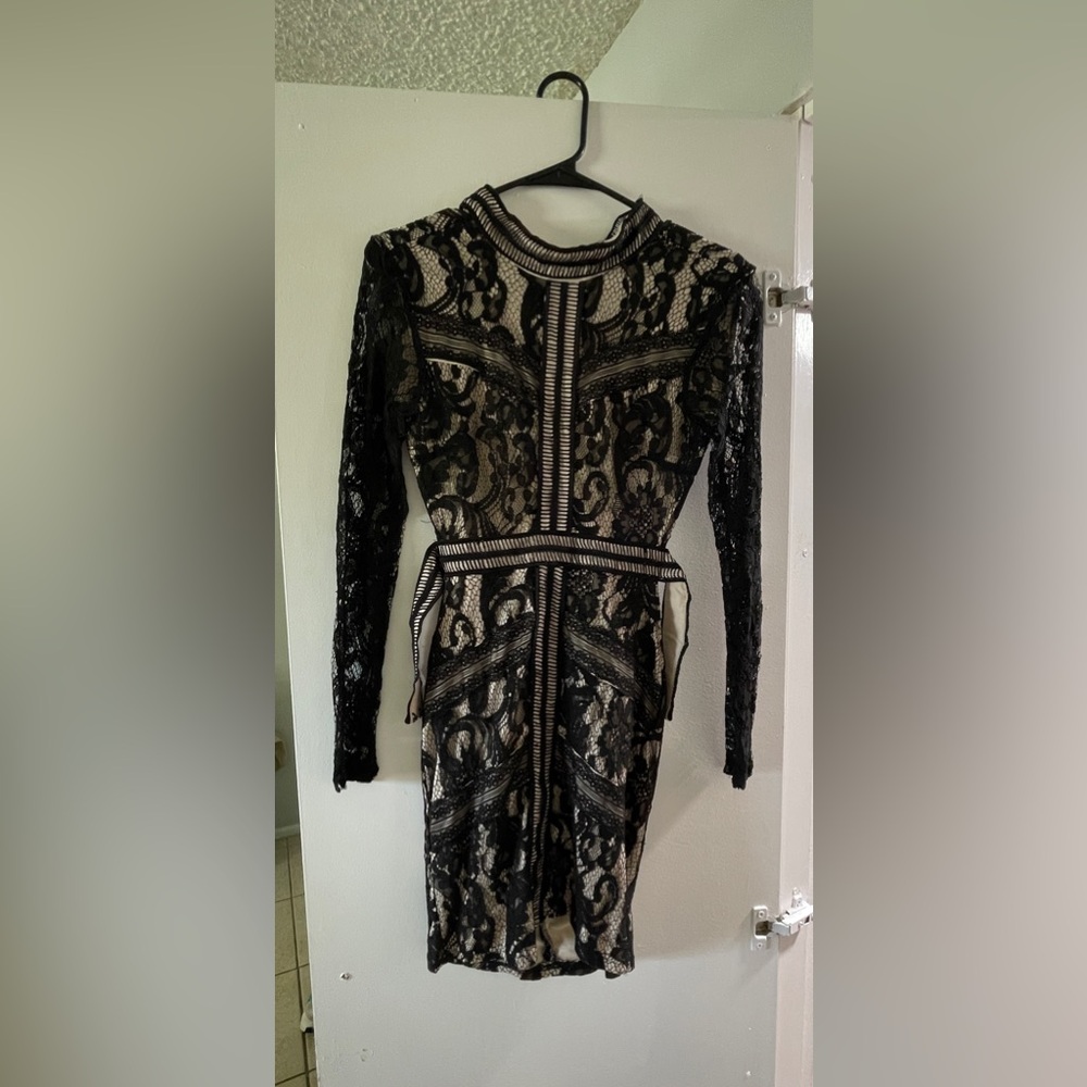 Elegant Black Lace Dress